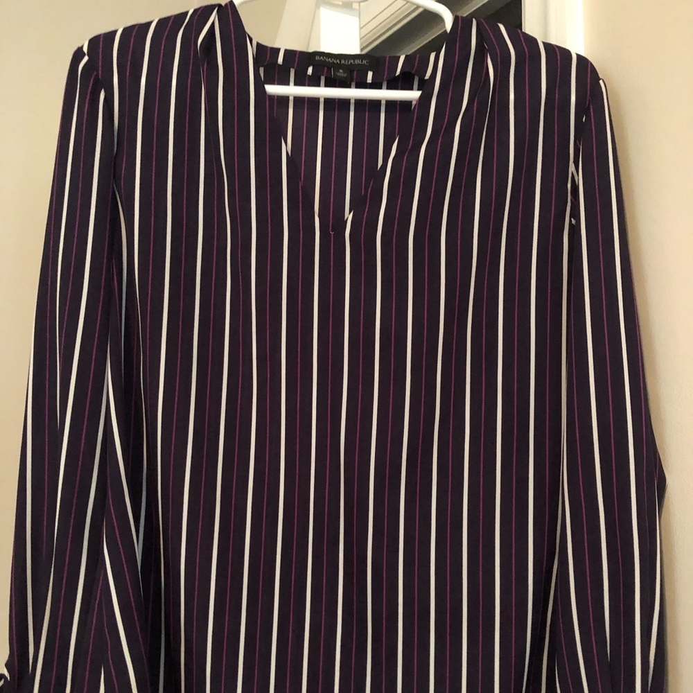 Banana Republic Silk blouse